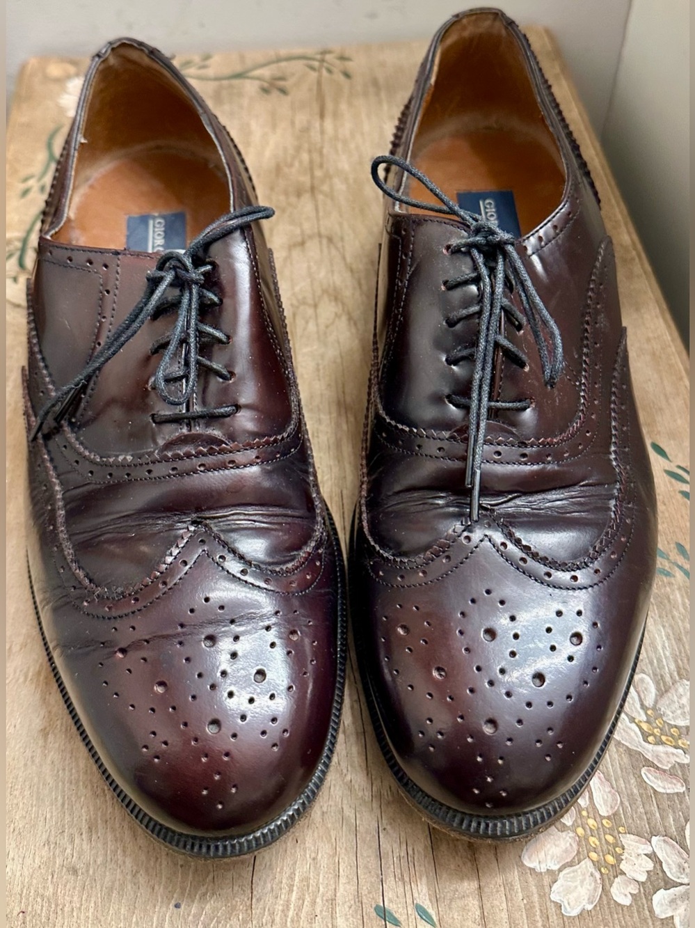 Giorgio Brutini burgundy leather wingtip oxfords